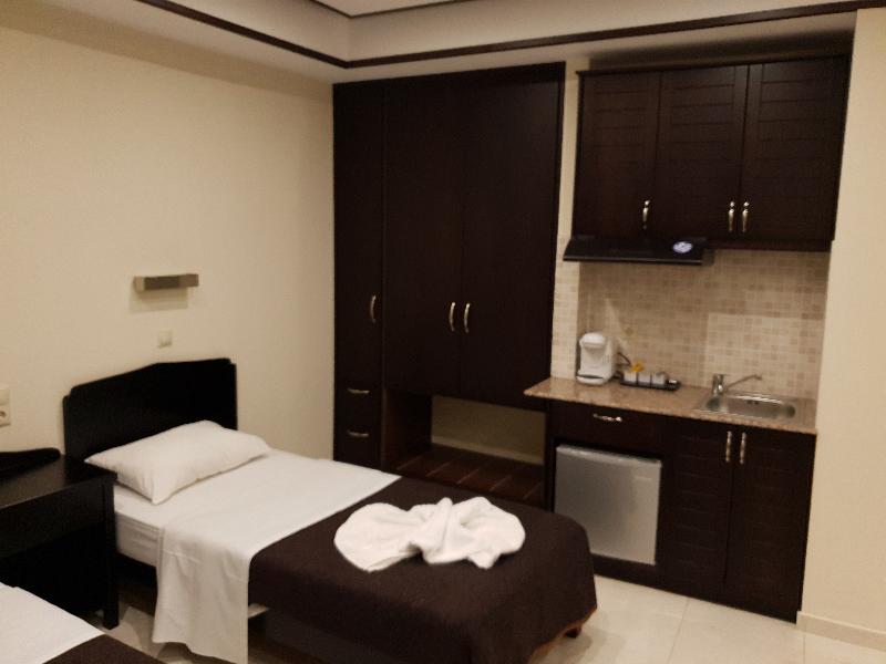 24 Seven Boutique Hotel - Oda