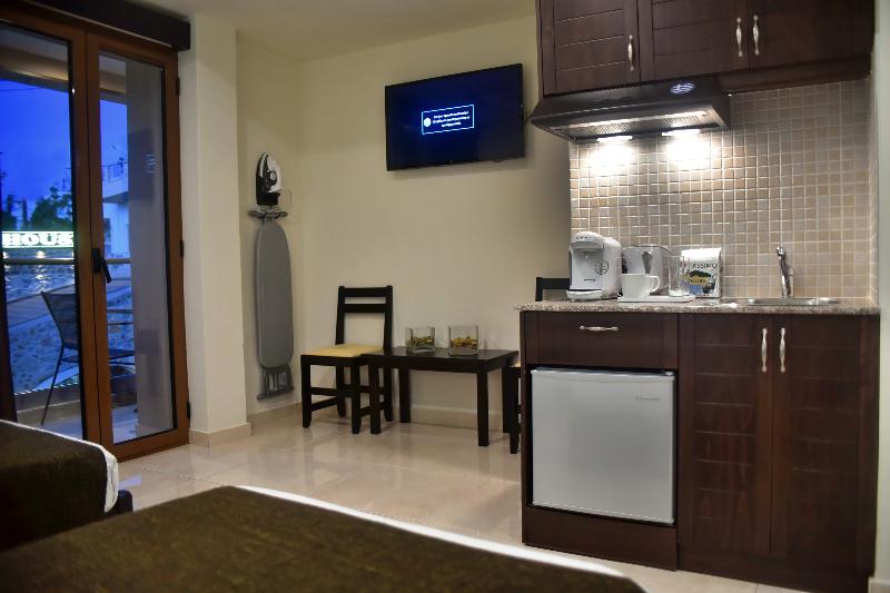 24 Seven Boutique Hotel - Oda
