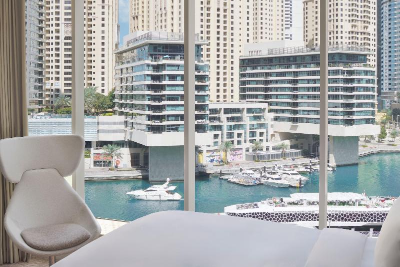 Crowne Plaza Dubai Marina - Oda