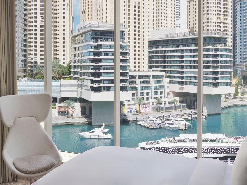 Crowne Plaza Dubai Marina - Oda