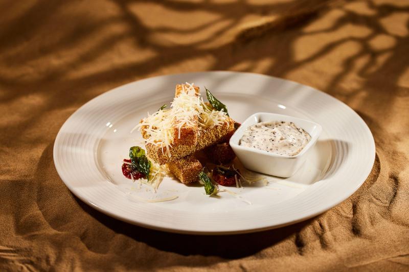 Crowne Plaza Dubai Marina - Restoran