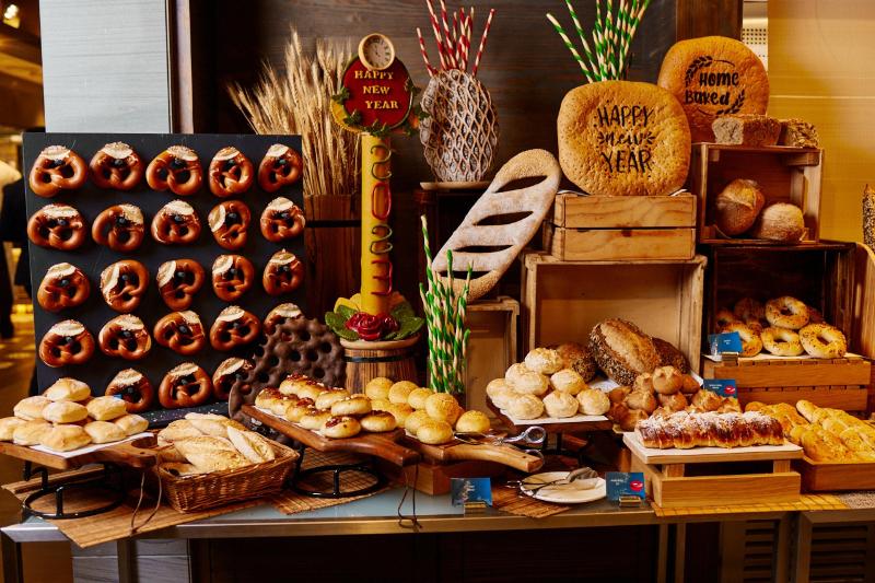 Crowne Plaza Dubai Marina - Restoran