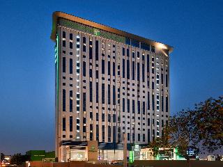 Holiday Inn & Suites Dubai Festival City otel fotoğrafı