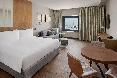 Holiday Inn & Suites Dubai Festival City oda fotoğrafı