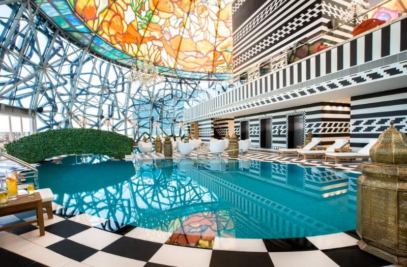 Mondrian Doha - Havuz