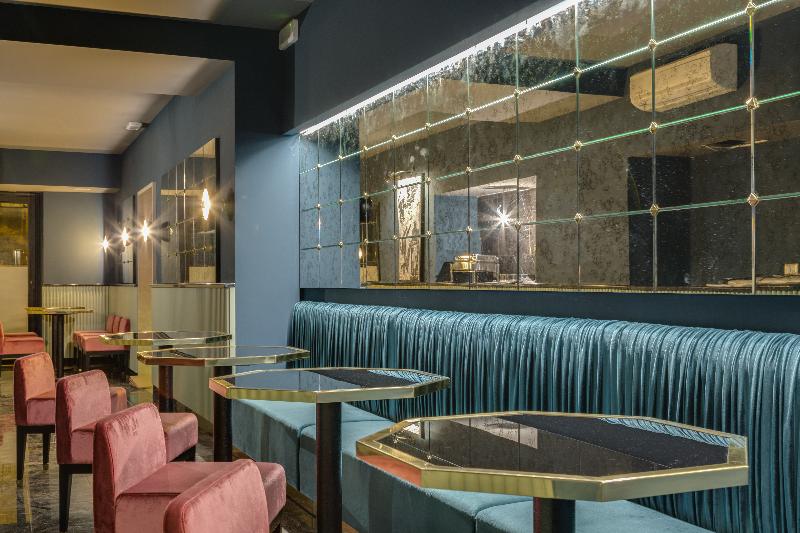 Otivm Hotel - Lobi