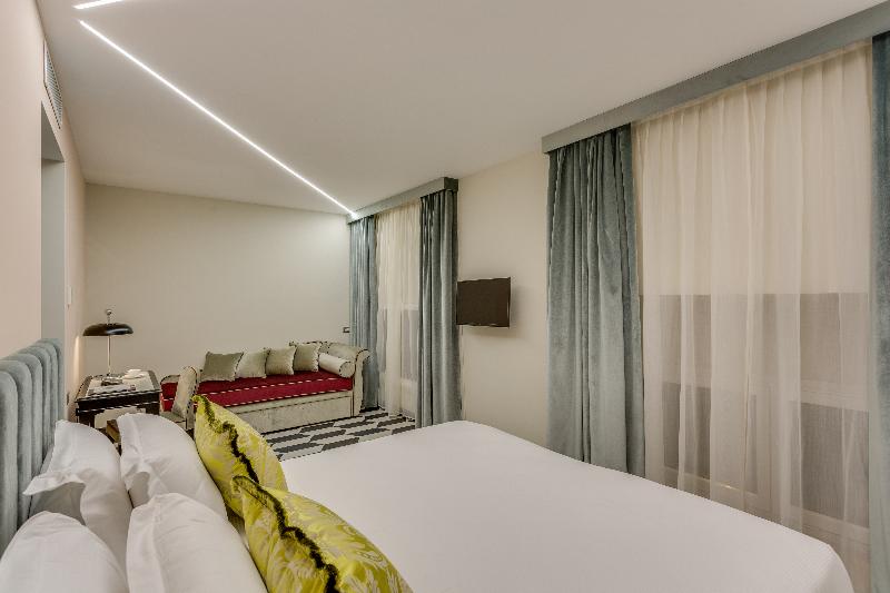 Otivm Hotel - Oda