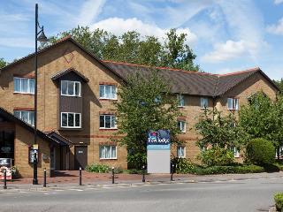 Travelodge Staines otel fotoğrafı