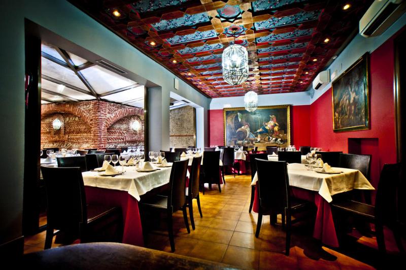 Condes de Castilla - Restoran