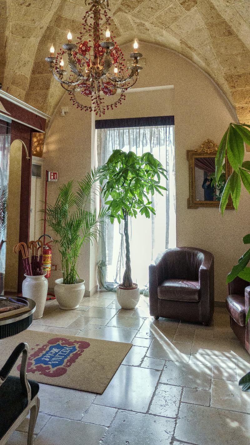 Kelina Charme Hotel - Lobi
