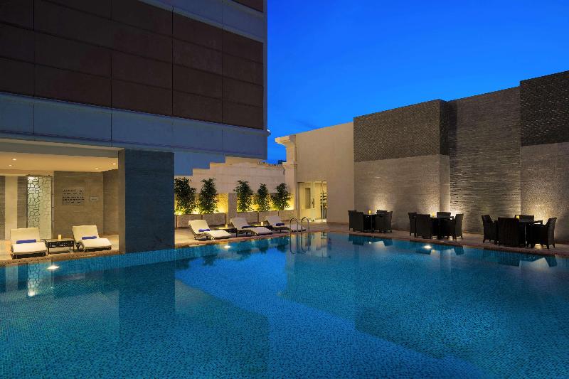 Radisson Blu Hotel Jeddah Al Salam - Havuz