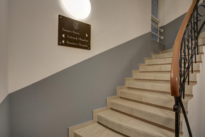 Boutique 030 Hannover City by INA - Lobi