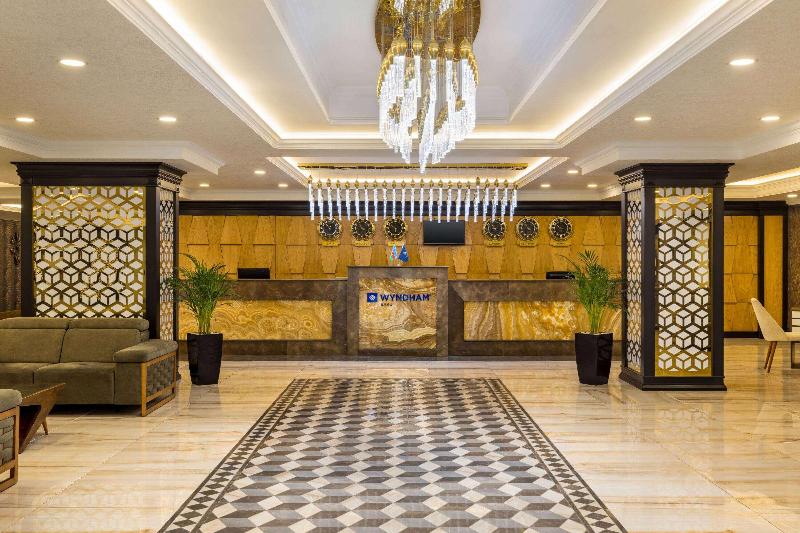 Wyndham Baku - Lobi