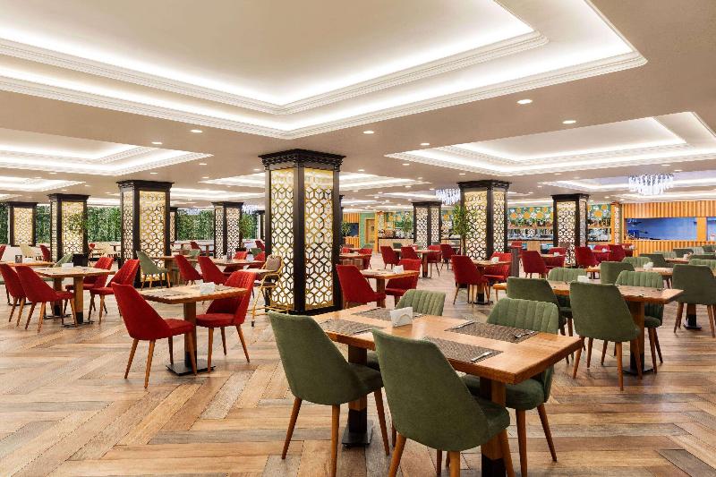 Wyndham Baku - Restoran