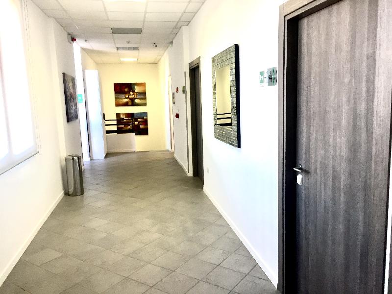 Academy - Lobi