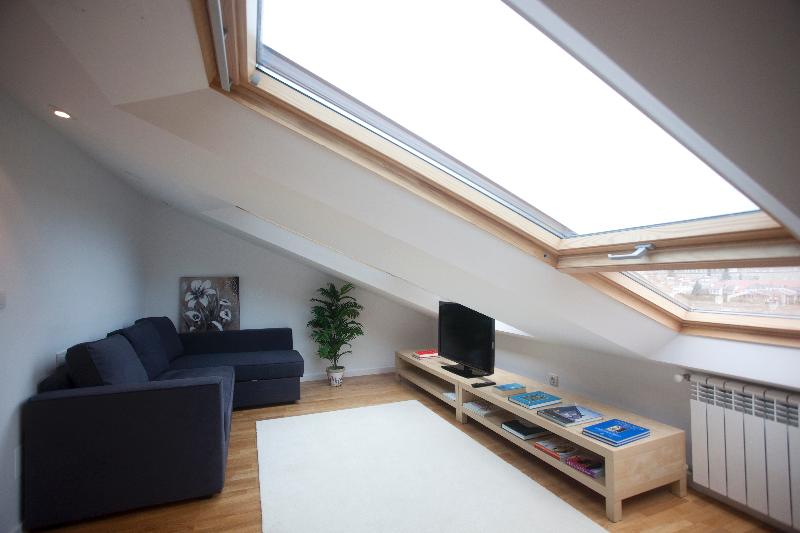 Catedral Site by Como en Casa - Oda