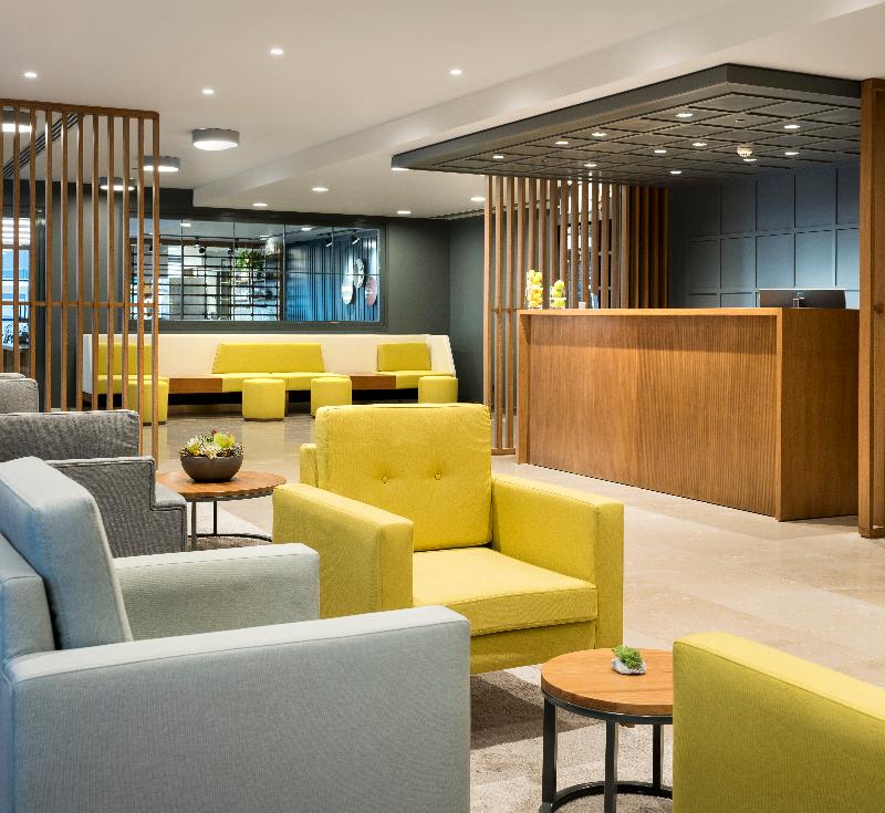 Park Inn by Radisson Istanbul Atasehir - Lobi