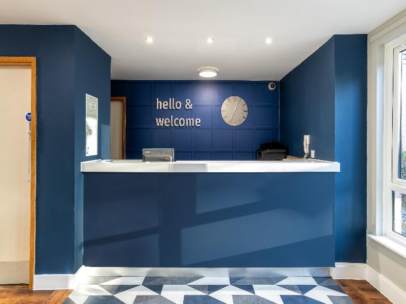 Travelodge Aberdeen Airport - Lobi