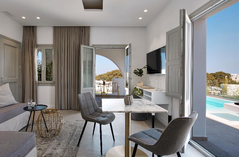 Altera Pars Suites - Oda
