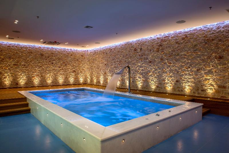Mystras Grand Palace Resort & Spa - Havuz
