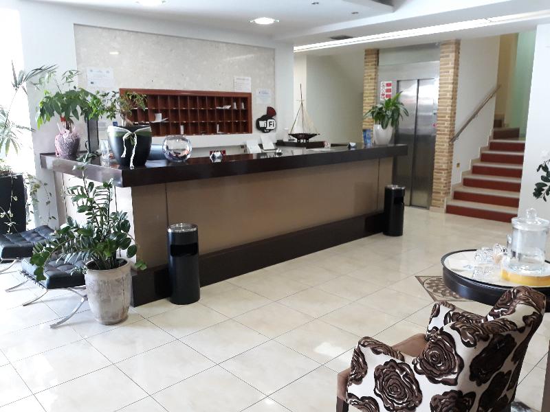 Dionisos Hotel - Lobi
