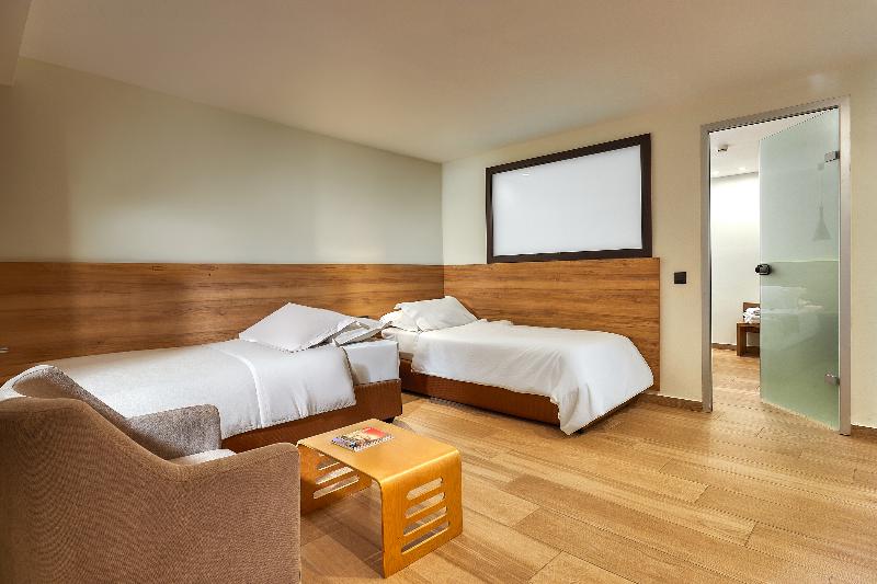 Dionisos Hotel - Oda