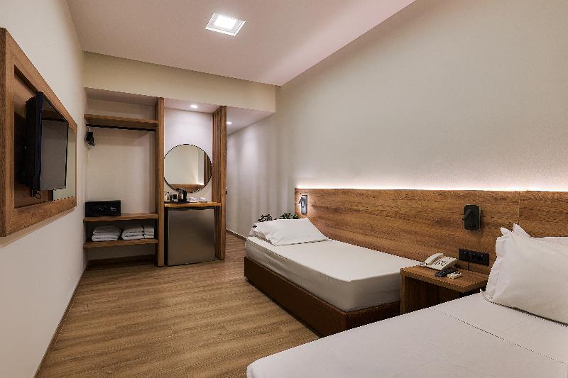 Dionisos Hotel - Oda