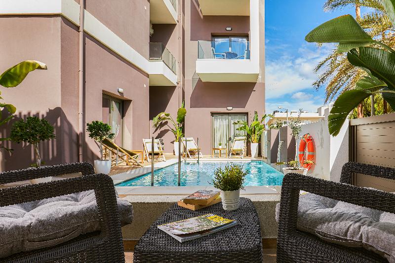 Dionisos Hotel - Oda