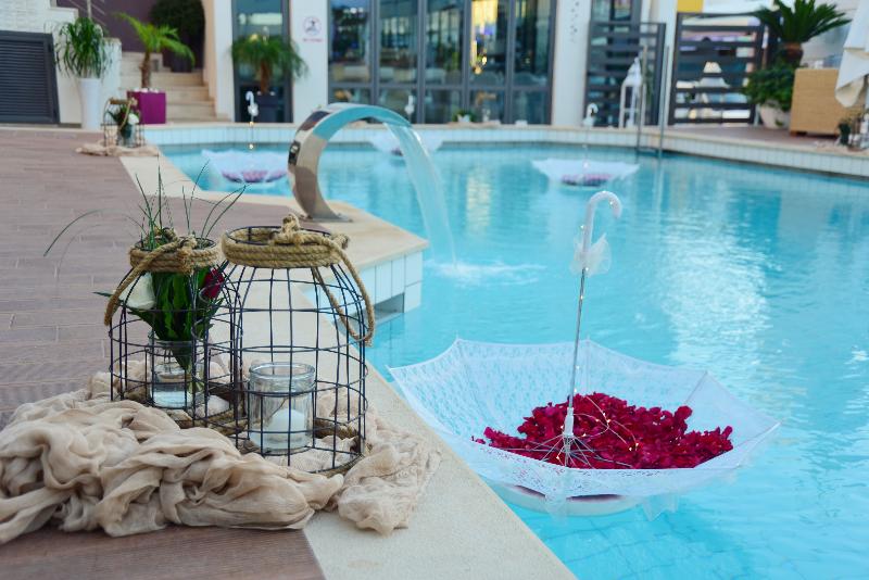 Dionisos Hotel - Havuz