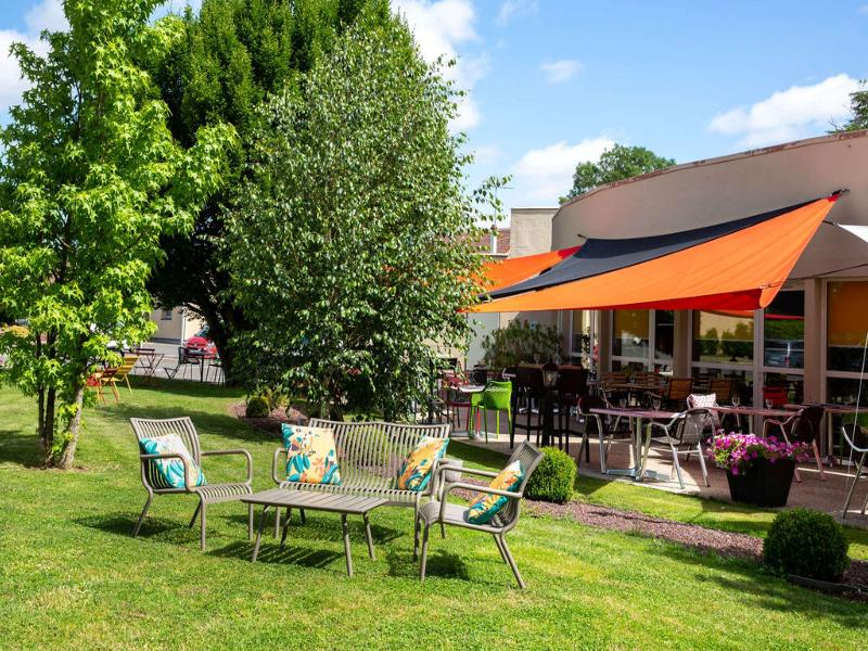 Best Western La Porte Des Chateaux - Genel