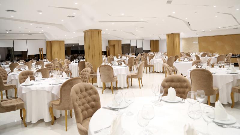 Santa Quaranta Premium Resort - Restoran