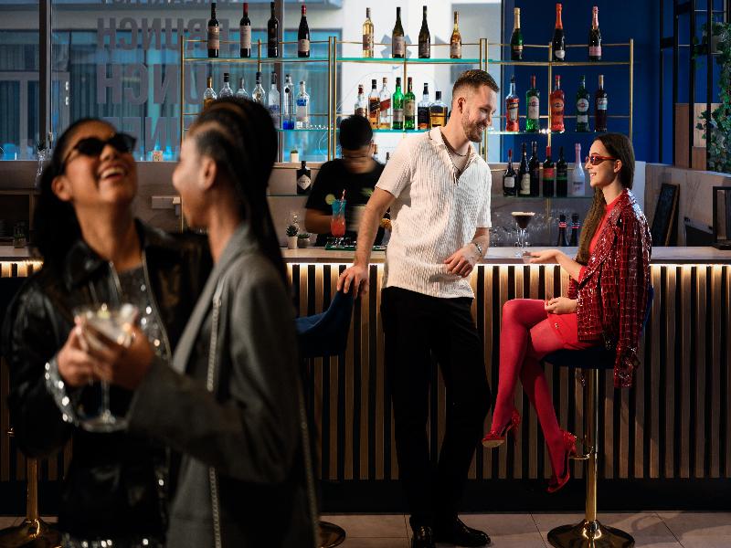 Akeah Verdi Budapest - Bar