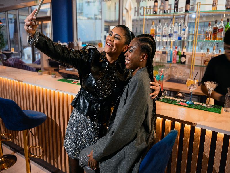 Akeah Verdi Budapest - Bar