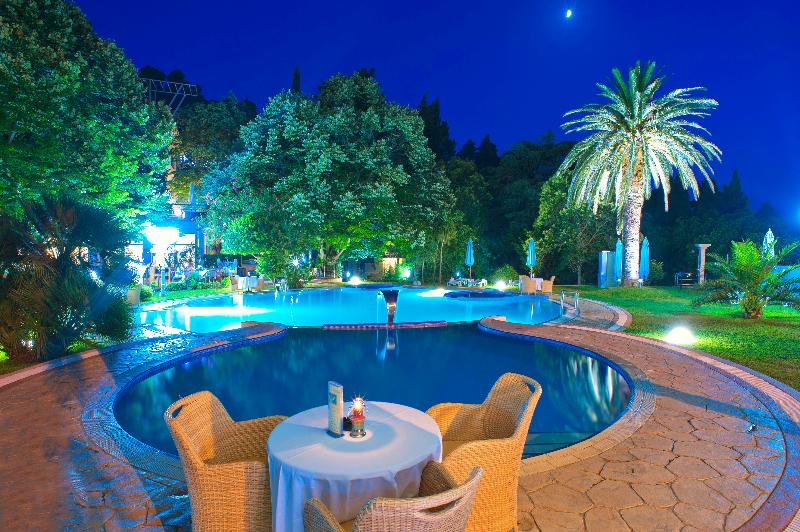 Hotel Rivijera - Havuz