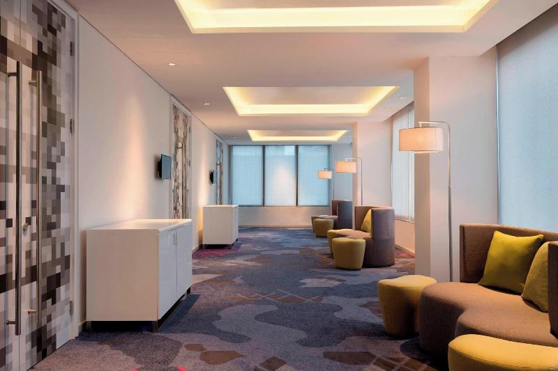 Aloft Jakarta Wahid Hasyim - Toplantı