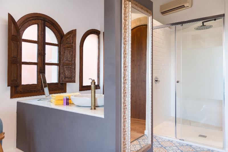 New Can Furios Hotel By Can Calco Hotels - Oda