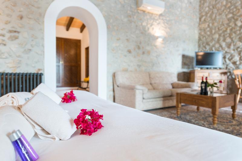 New Can Furios Hotel By Can Calco Hotels - Oda