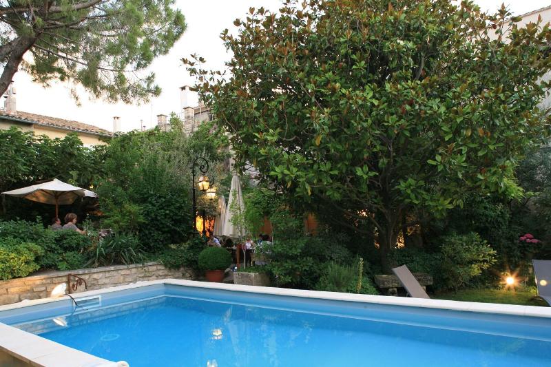 Villa Regalido - Genel
