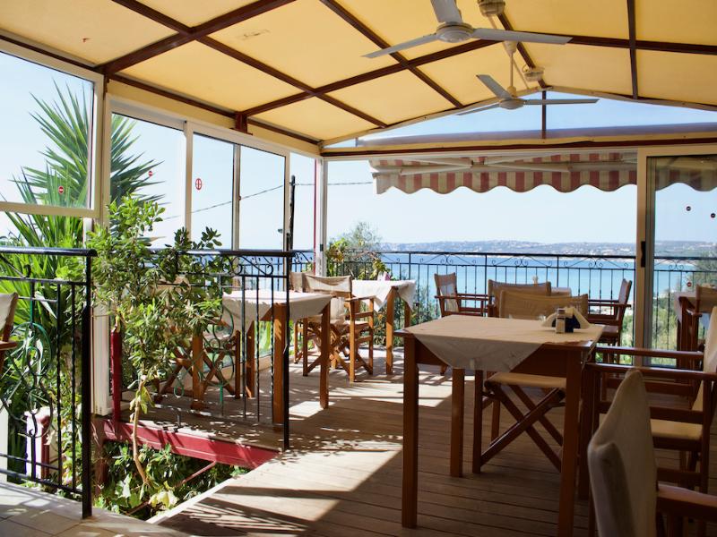 Agios Gerasimos - Lobi