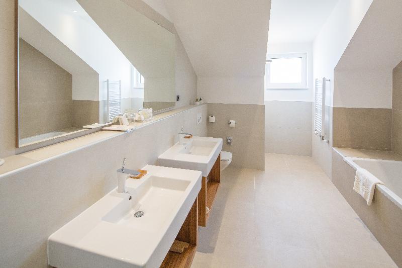 Cornaro Hotel - Oda
