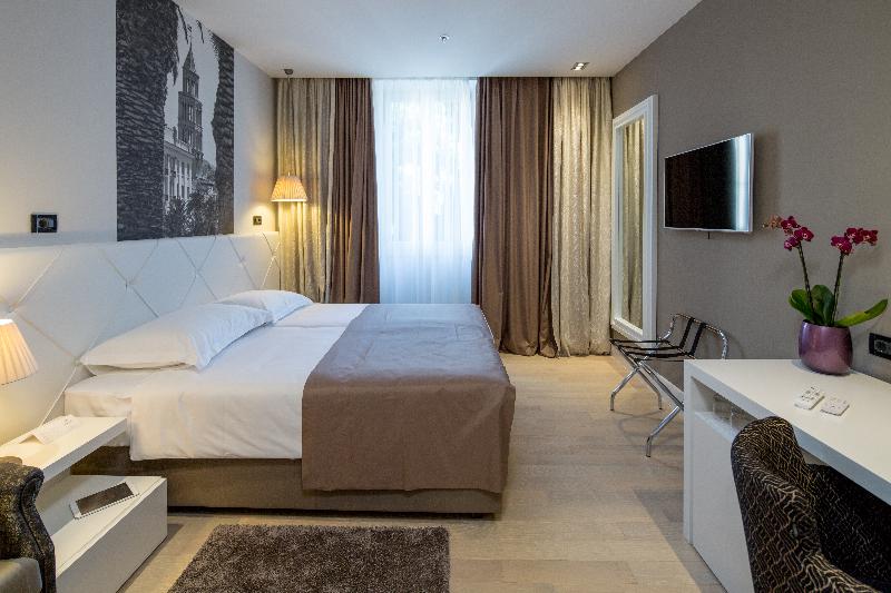 Cornaro Hotel - Oda