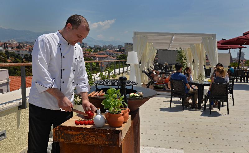 Cornaro Hotel - Teras