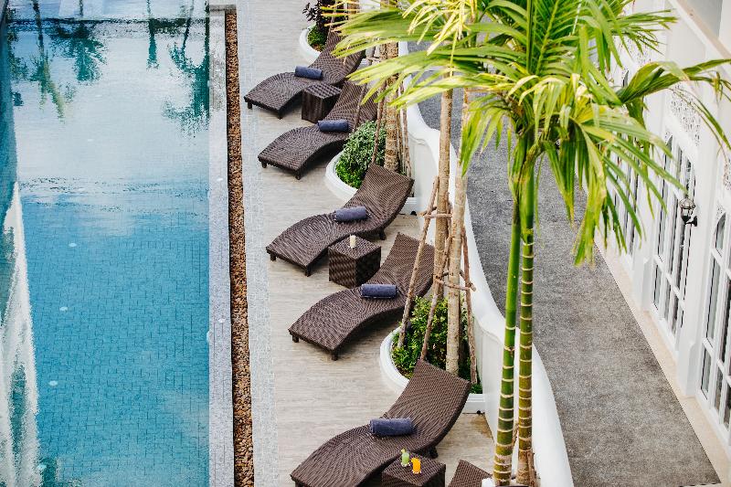 Away Chiang Mai Thapae Resort – A Vegan Retreat - Havuz