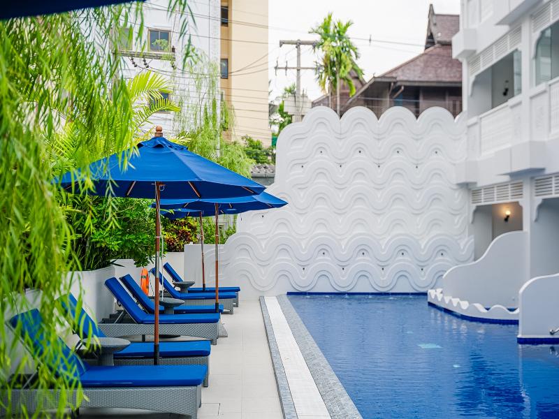 Away Chiang Mai Thapae Resort – A Vegan Retreat - Havuz