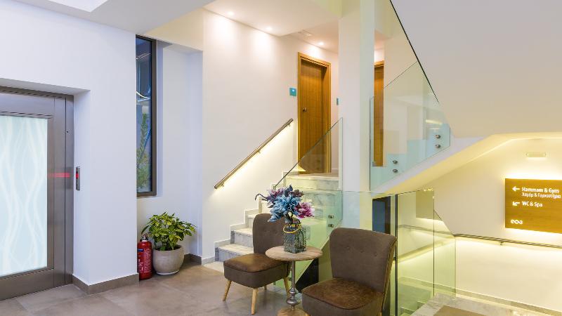 Menta City Boutique Hotel - Lobi