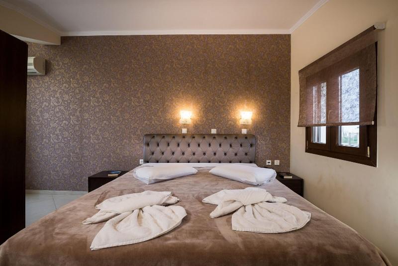 Areti Suites - Oda