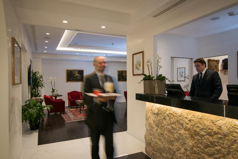 Degli Artisti Hotel - Bar