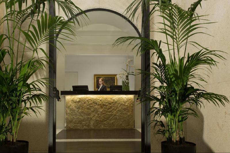 Degli Artisti Hotel - Genel