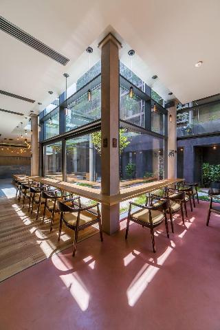 Iota Hotel Tbilisi otel fotoğrafı
