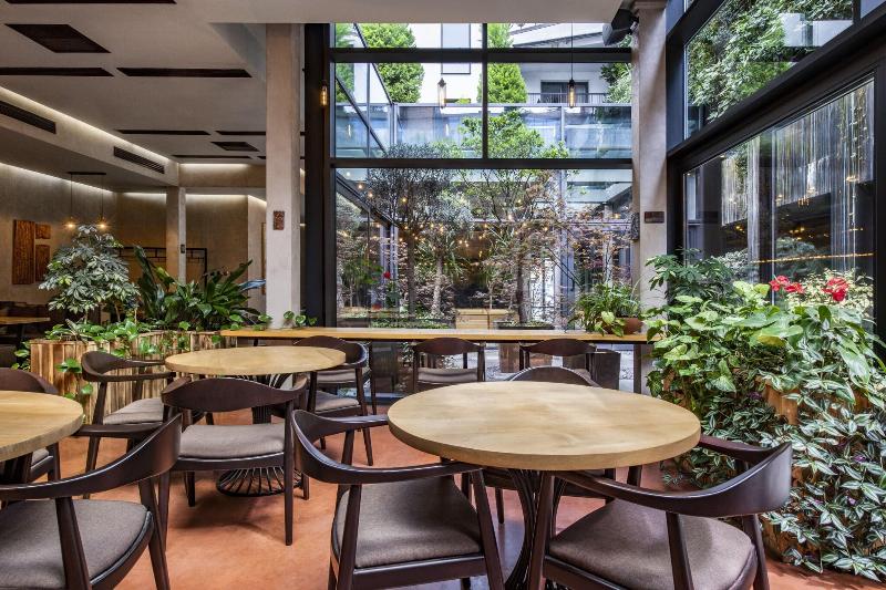 Iota Hotel Tbilisi - Restoran
